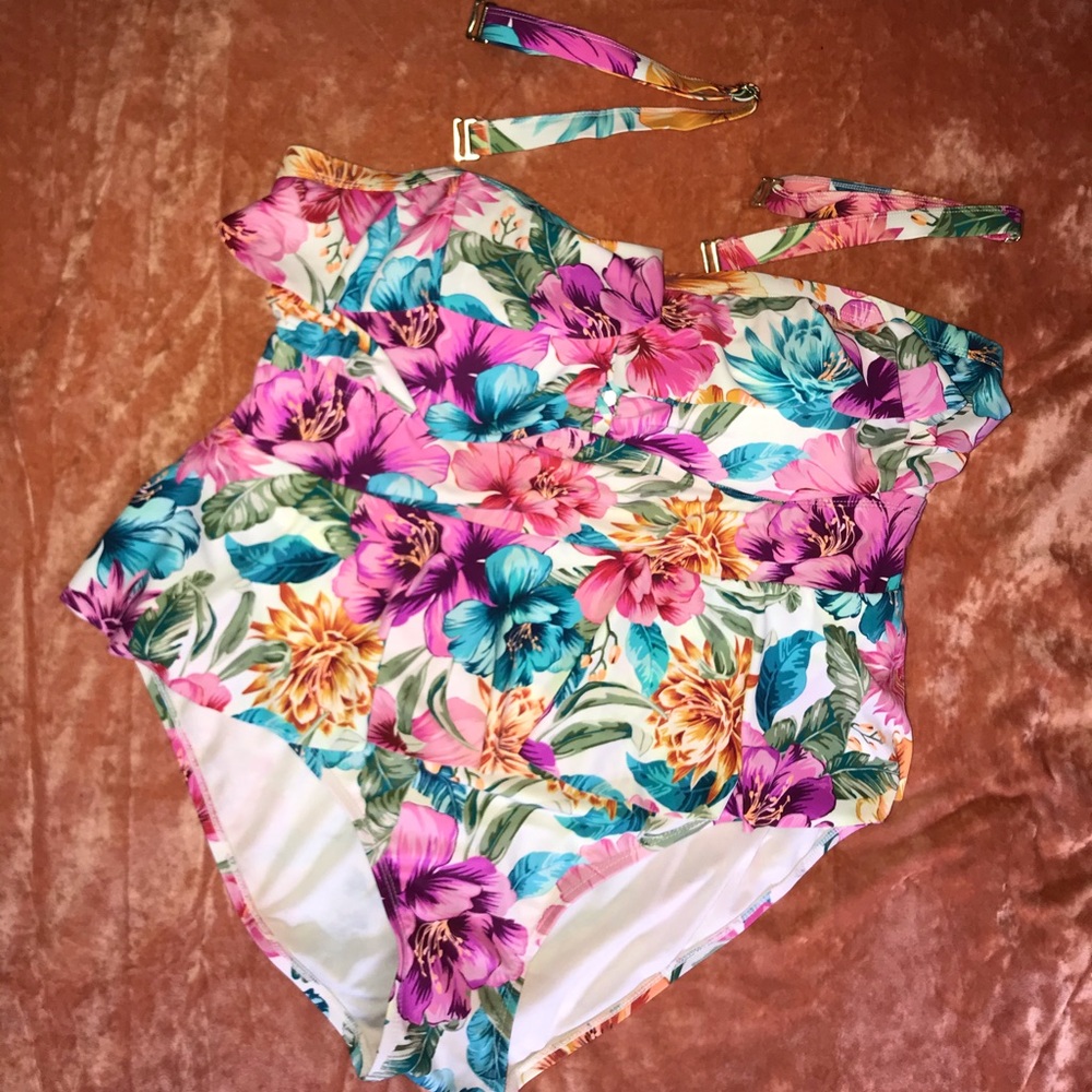 Terra & Sky ruffle one piece swim suit